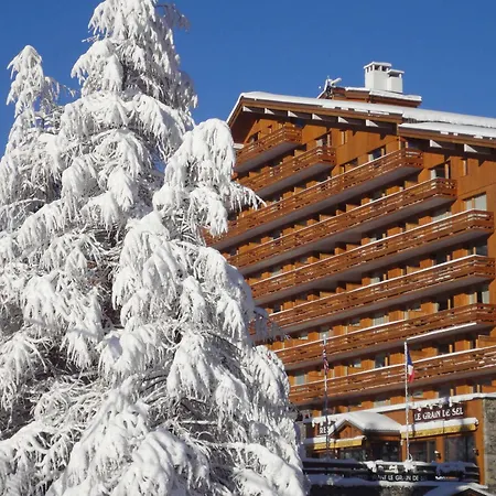 Bel 2 Pieces Pour 4 Pers. Avec Balcon Nord, Au Pied Des Pistes A Les Allues - Fr-1-182-21